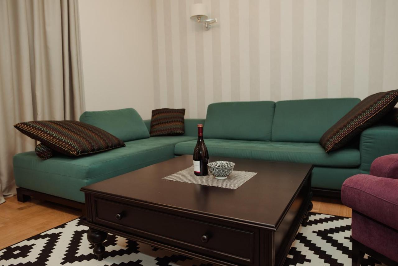 Opera 1 Apartment ซูโบติกา ภายนอก รูปภาพ