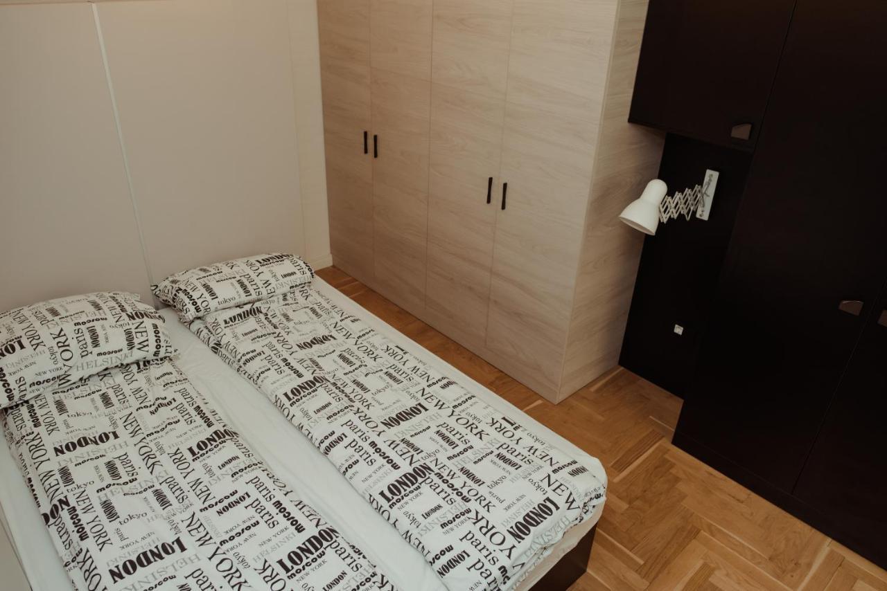 Opera 1 Apartment ซูโบติกา ภายนอก รูปภาพ
